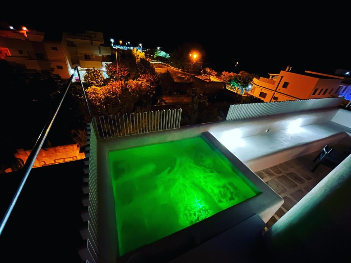 Casa Mediterranea Jacuzzi Riscaldata Con Caminetto Specchiolla Extérieur photo